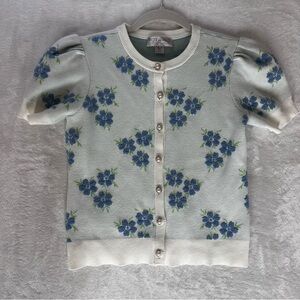 Floral Button-Up Short Puff Sleeve Top White with Blue Flowers women’s small
